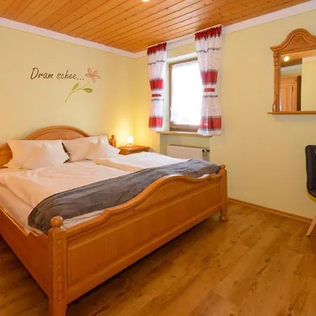 Almerhof - Waldferienhof Almer Farm stay *