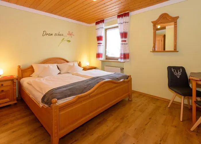 Almerhof - Waldferienhof Almer Agroturismo *
