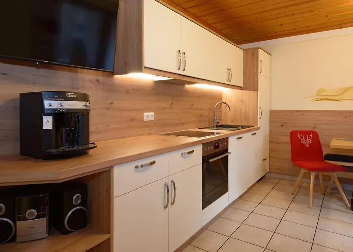 Almerhof - Waldferienhof Almer Agroturismo